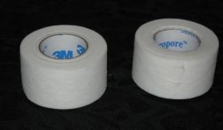 Two Gentle Paper Tape 2.5 cm x 914cm (1" x 360") per roll Two Gentle Paper Tape 2.5 cm x 914cm (1" x 360") per roll